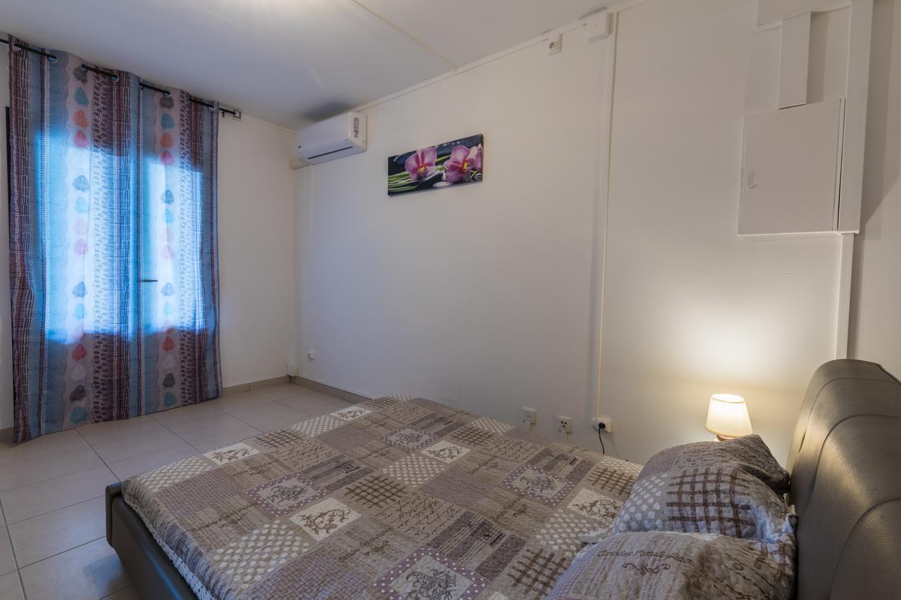Le Bon Spot Appartements Σαιν-Ντενί Εξωτερικό φωτογραφία